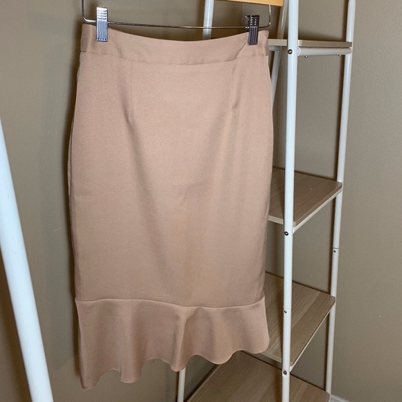 Beige Midi Skirt - Picture 4 of 5